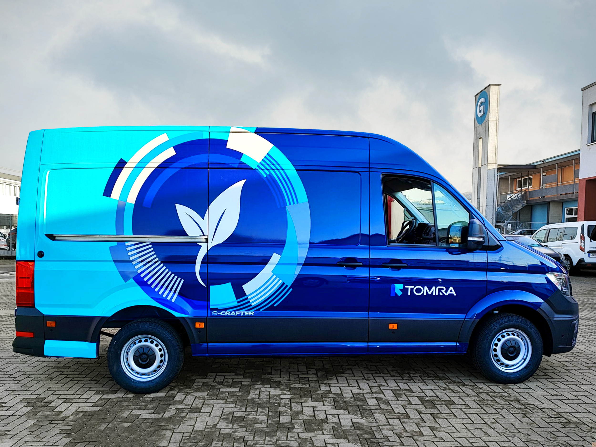 Kfz Folierung Flotten Beschriftung Vollfolierung Auto Beschriftung